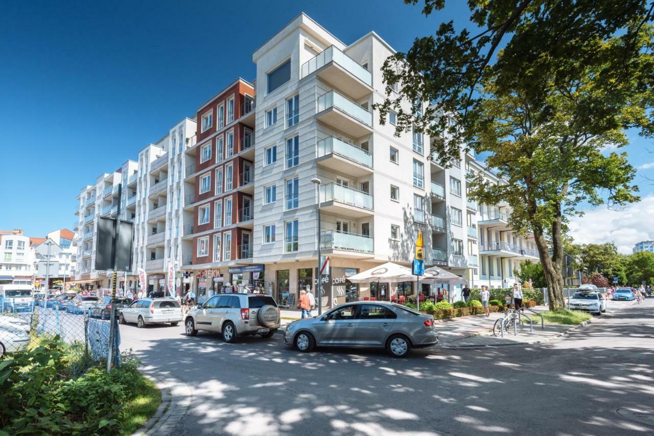 Apartamenty Navigator-Portowa 28 Kołobrzeg Exteriör bild
