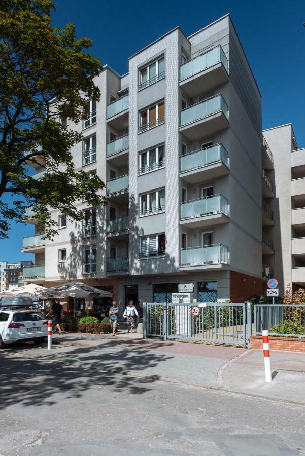 Apartamenty Navigator-Portowa 28 Kołobrzeg Exteriör bild