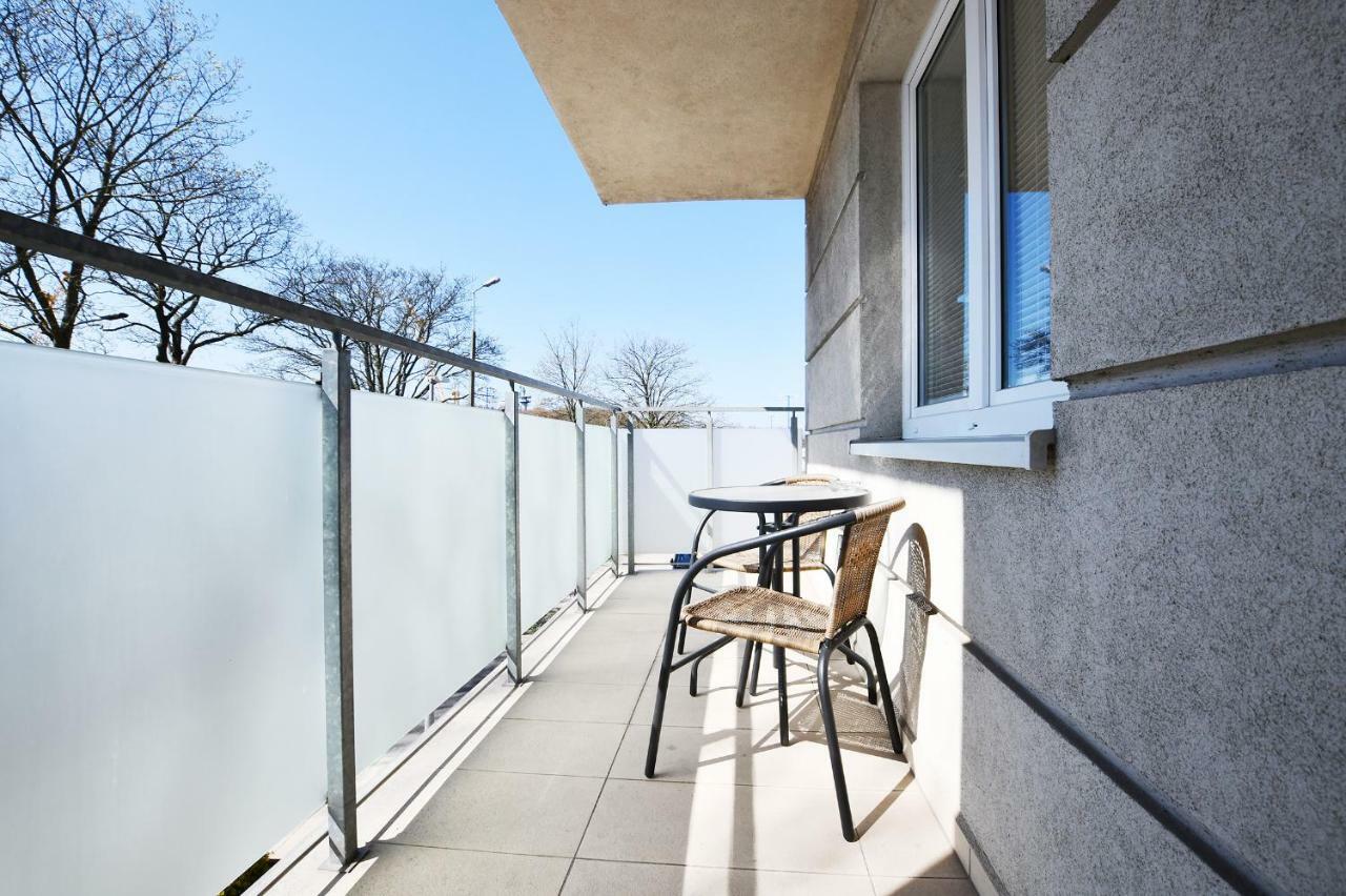 Apartamenty Navigator-Portowa 28 Kołobrzeg Exteriör bild