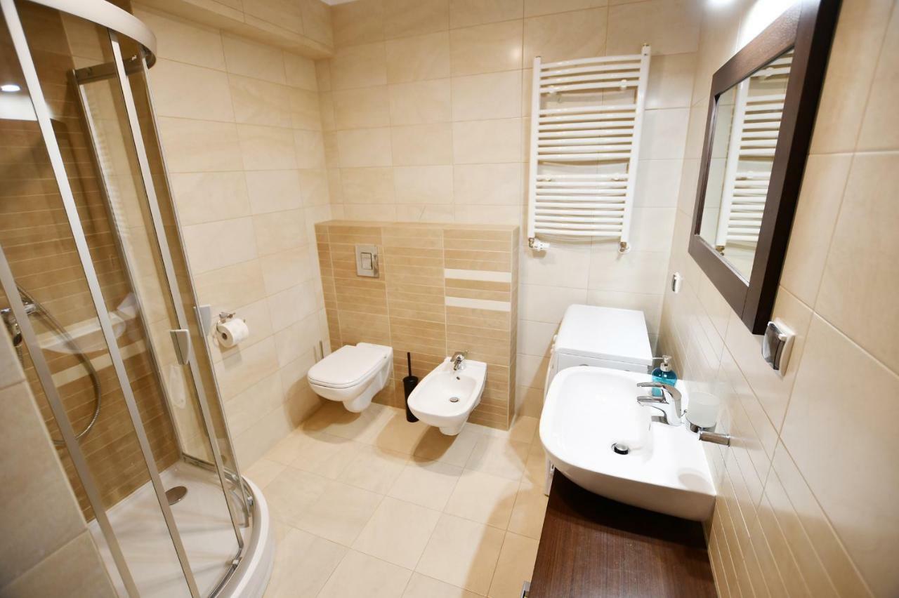 Apartamenty Navigator-Portowa 28 Kołobrzeg Exteriör bild