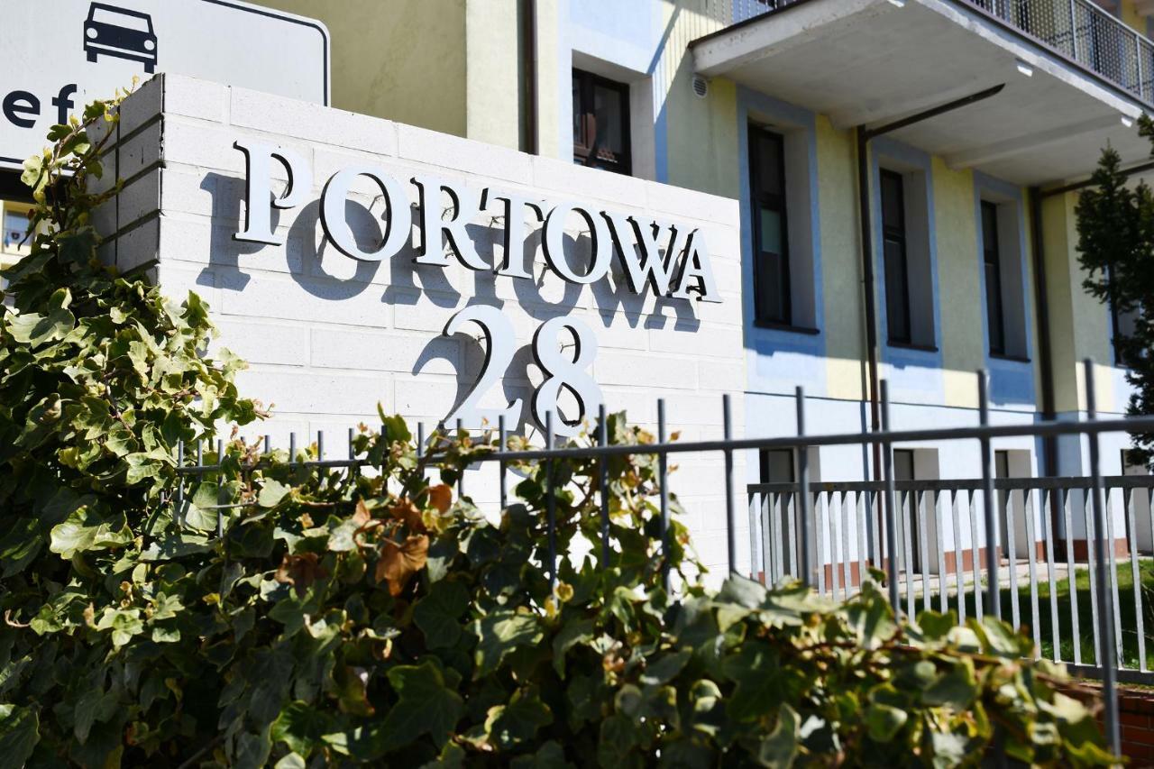 Apartamenty Navigator-Portowa 28 Kołobrzeg Exteriör bild
