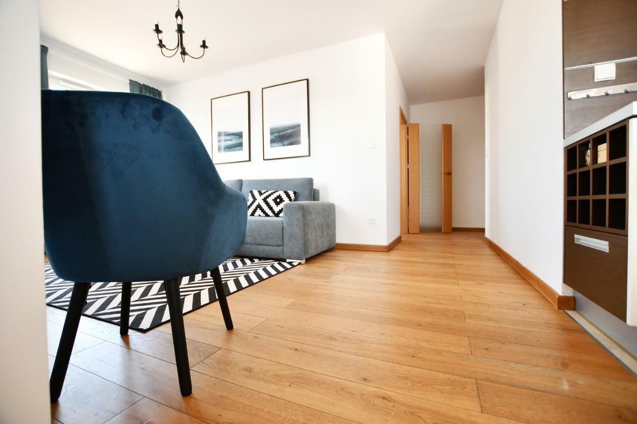 Apartamenty Navigator-Portowa 28 Kołobrzeg Exteriör bild