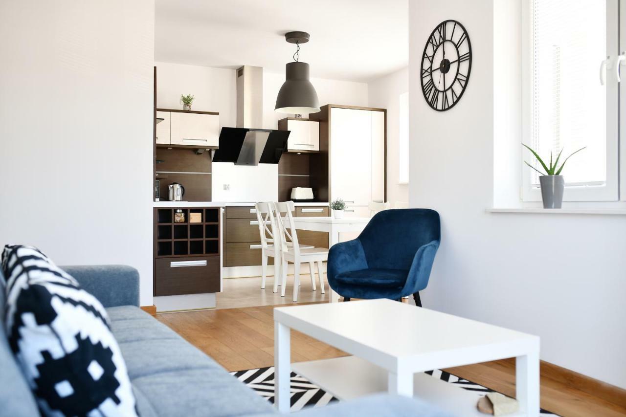 Apartamenty Navigator-Portowa 28 Kołobrzeg Exteriör bild